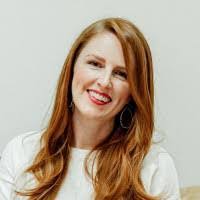 Mindy Mckee's Instagram, Twitter & Facebook