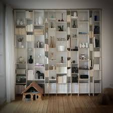 Wenn sie ein gartenhaus selber bauen, sparen sie nicht nur teure handwerkerkosten, sondern haben auch unendlich viele gestaltungsmöglichkeiten. Regale Selber Bauen Die Besten Tipps Und Ideen Seite 2