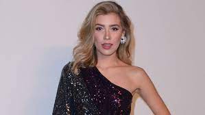 Miguel y daniel, fruto de su relación con la también actriz y cantante mexicana aracely arámbula. Michelle Salas Hija De Luis Miguel Critica Su Presencia En La Serie Es Mi Vida Personal Mi Familia Mi Infancia Y Mi Intimidad Gente El Pais