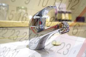 Заместитель управляющего директор главный инженер моэк андрей зенин утверждает, что ремонт 2021 не превысит 10 дней. Grafik Otklyucheniya Goryachej Vody Letom 2021 V Sankt Peterburge Po Adresam I Rajonam