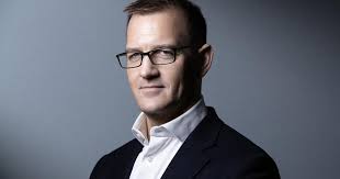 Le groupe de presse CMI France prêt à se séparer des titres «Ici Paris» et  «France Dimanche»