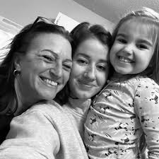 Special request! Please can you all fill this feed with your best wishes  for Karly as she heads