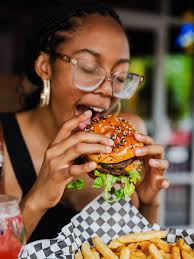 Mondays don't have to be the worst day of the week—not when there are  half-priced burgers involved. 🍔🔥 Slide into Burger Monday at Hickory  Tavern with: 🍔 1/2 priced burgers 🥃 $4