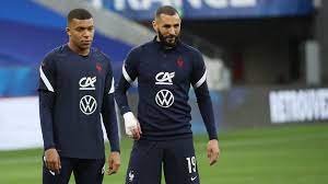The fact that karim benzema, kylian mbappe and antoine griezmann have yet to full fire will be a bit of a concern for euro 2020 favourites france. Jose Mourinho S Enflamme Litteralement Pour Kylian Mbappe Et Karim Benzema