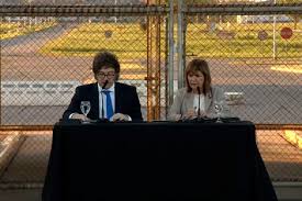 Milei y Bullrich impulsan reforma penal: ¿Cortina de humo o seguridad real?