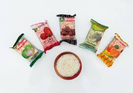 Bipang adalah makanan tradisional yang terbuat dari beras yang diolah sedemian rupa sehingga mengembang dan renyah. Jipang Bipang Rasa Buah Rice Puff Fruity Flavour Snacks Khas Pasuruan Indonesia Pack Of 10 Toko Indonesia