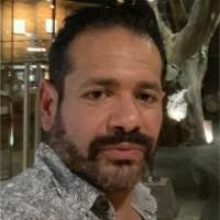 300+ perfiles de «Oscar Marin»