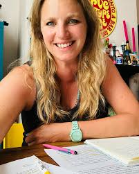 A stolen weekend of bodyboarding and kickabouts, bacon baps and Sri Lankan  curry, tent-rattling gusts and novel reading by torchlight. Basically, all  good things (apart from the tent-rattling gusts!) 🌊💗 #vitaminsea  #ilovethesea