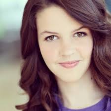 Emily Hampton's Instagram, Twitter & Facebook