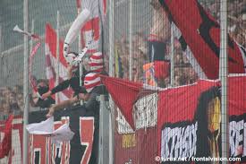 Rwe Ultras Prasentieren Eroberte Materialien Rot Weiss Essen Rot Weiss Rot
