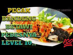 Bersihkan ikan nila, lumuri dengan air jeruk nipis dan garam hingga rata. Resep Pecak Bandeng Betawi Super Pedes Super Spicy Milkfish Betawi Pecak Recipe Youtube