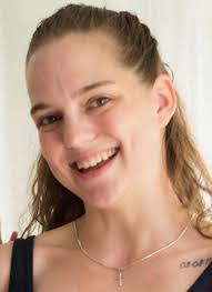 Amanda Seyler's Instagram, Twitter & Facebook