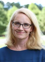 Sara Burrows's Instagram, Twitter & Facebook