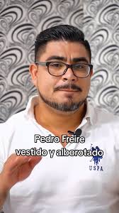 Pedro Freire se queda vestido y alborotado 🤷‍♂️ la paridad de género se  impuso para estás elecciones ✍️ #votaciones2023 #Elecciones2023  #PedroFreire #Topic #JanTopic #Paridad #candidatos #sarcasmo ...