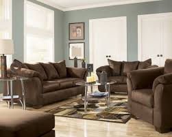 Darcy Cafe Living Room Set Cafe Couchwohnzimmer Darcy Living Room Set In 2020 Braune Wohnzimmermobel Wandfarbe Wohnzimmer Wohnzimmereinrichtung