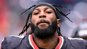 Travis Kelce dances a for fiancee Taylor Swift as Chiefs beat Commanders