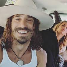 Robin Phaneuf (@robinphaneuf) • Instagram photos and videos