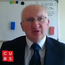 Dr Lawrence Dooley Offers Advice to Students