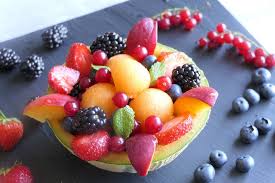 Salade De Melon Et Fruits Rouges Sante Bonheur Nutrition Salade Melon Recettes Saines Et Gourmandes Alimentation