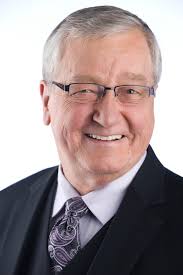 Longest career as a weather forecaster: Peter Coade breaks Guinness world  record (VIDEO)