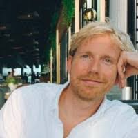 Thomas Vedder's Instagram, Twitter & Facebook