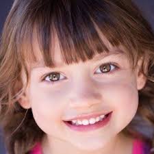 She appeared on nickelodeon's ho ho holiday special in 2015. Maya Le Clark Bio Family Trivia Famous Birthdays