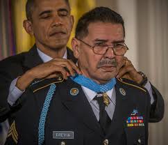 Santiago Erevia, Vietnam veteran who belatedly received the Medal of Honor,  dies at 70