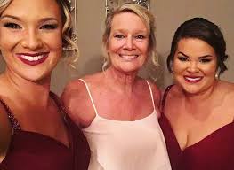 Susan Welborn (@thoochainz)