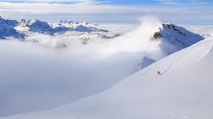 Les carroz has 5 lifts within its 404 hectares of terrain that is suitable for beginner and intermediate levels, including terrain park enthusiasts. Les Carroz Ski Holidays Les Carroz Ski Resort Skiworld