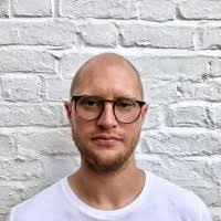 50+ "Thomas Howells" profiles