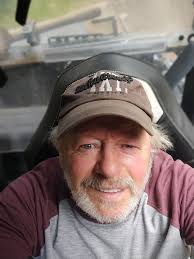 My name is Rick. Im a tattooed 45 year old single full time dad and a big  teddy bear.