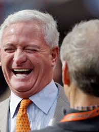 FBI: Pilot worker says Haslam knew of rebate fraud