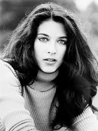 Lisa Peluso's Instagram, Twitter & Facebook