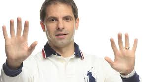 Distracție multă, invitați surpriză și multe momente pline de umor și voie bună! Dan Negru DÄƒ Lovitura La Ce SumÄƒ Este EstimatÄƒ Averea Sa È™i Ce Proiecte Are Cunoscutul Prezentator Tv Bugetul Ro