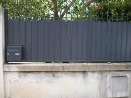 Cloture En Aluminium Modele Amboise Les Pennes Mirabeau Avec Images Cloture Aluminium Cloture Maison Cloture Jardin