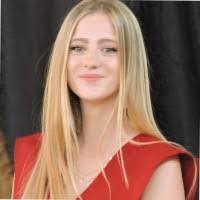 Fran Vickers's Instagram, Twitter & Facebook