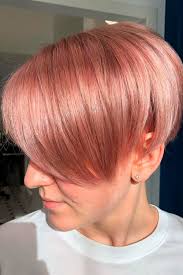 It's definitely one of the most versatile styles flattering a variety of hair lengths, textures and colors. Ideas Of Wearing Short Layered Hair For Women Lovehairstyles Com