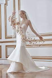 16 Romantic Elegant Wedding Dresses Featuring Feminine Accent And Refined Silhouettes Sareh Nouri Bridal Long Sleeve Wedding Dress Vintage Dream Wedding Dresses