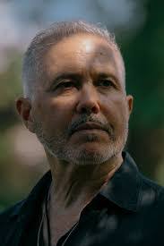 Tanya Newton's Instagram, Twitter & Facebook