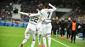 Mais l'équipe de france (groupe c) n'entrera en piste que le. Coupe De France Rennes Met Fin A L Aventure De Belfort En Quart De Finale 0 3 Eurosport