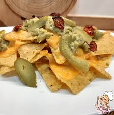 Aggiungi alla lista dei desideri. Nachos Con Guacamole Cheddar E Cetriolini La Cucina Di Ginetta