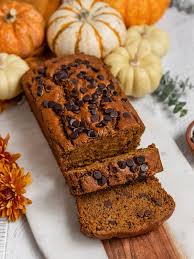 Banana bread is my favorite, and this recipe is very rich, moist, and sugar free. Vegan Pumpkin Chocolate Chip Bread Shortgirltallorder