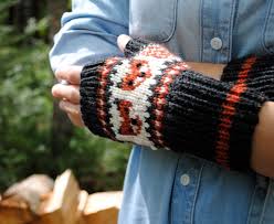 We have been in the knitting industry for more than 20 years and we specialize in all types of knitting supplies including, hand and machine knitting supplies, knitting kits, knitting machine parts, hand and machine knitting yarn & supplies, knitting and crochet kits, yarn, cone yarn, knitting machine yarn, knitting machine wool, embroidery notions, finished christmas stockings, personalized. Foxy Friends Knitting Patterns By Fiona Alice