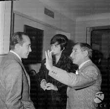 September 1951 in bettola) ist ein italienischer politiker und war von 2009 bis 2013 vorsitzender des sozialdemokratischen partito democratico (pd). Renato Rascel Con Huguette Cartier E Lello Bersani Ad Una Serata Mondana Archivio Storico Istituto Luce