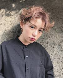 85 個讚 1 則留言 instagram 上的 keijiro konishi keijirokonishi gm 天気の良い休日の朝 休日 朝 晴れ 最高 リフレッシュ 映画 ショート ショートヘア クルクル センターパート 無造作 ハイトーン ショートヘア 映画 ヘア