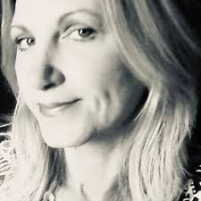 Heidi Bourgeois (@hbbourgeois)