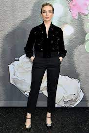 Jun 25, 2021 · free guy: Jodie Comer Opens Up About How Killing Eve Has Affected Her Love Life