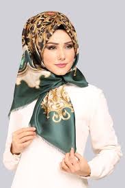 Modaselvim Esarp Ipek Tafta Esarp Pi9010 Zumrut Moda Stilleri Moda Esarp