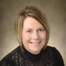 Anne Clayton's Instagram, Twitter & Facebook