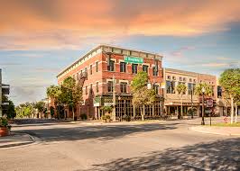 Average barnes & noble hourly pay ranges from approximately $8.75 per hour for cashier to $15.41 per hour for bookseller. Guide To Local Shopping In Ocala Fl Showcase Properties